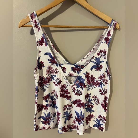AE soft & sexy double v-neck floral tank, size medium - Picture 2 of 3